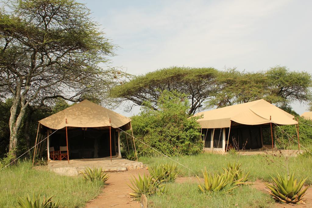 Mapito Tented Camp Серенгеті Екстер'єр фото